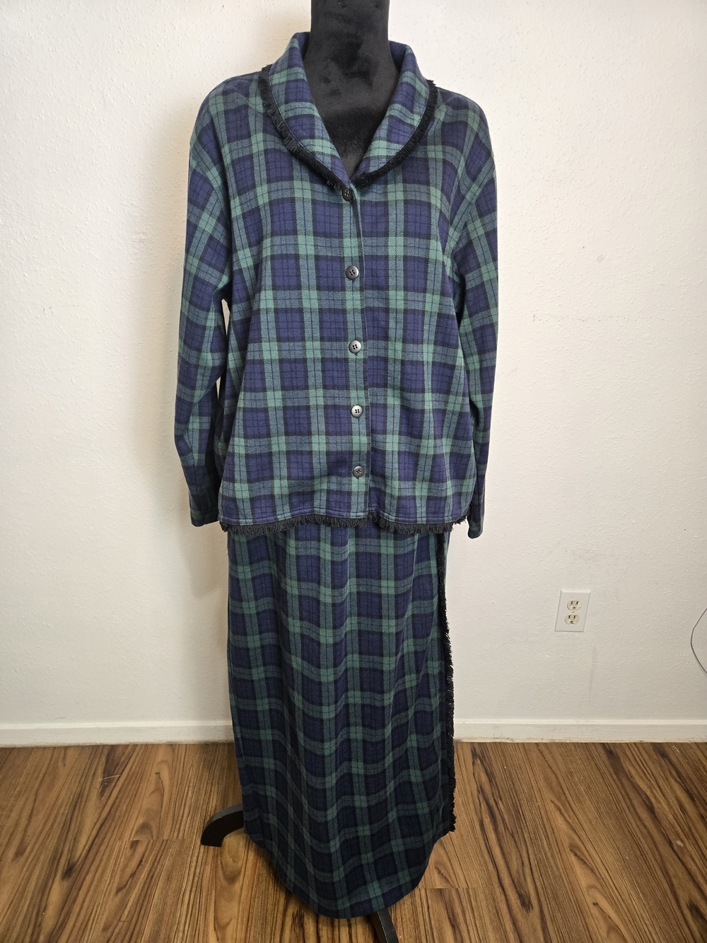 NWT Plaid Button-Front Skirt Set Women's Large Bechamel